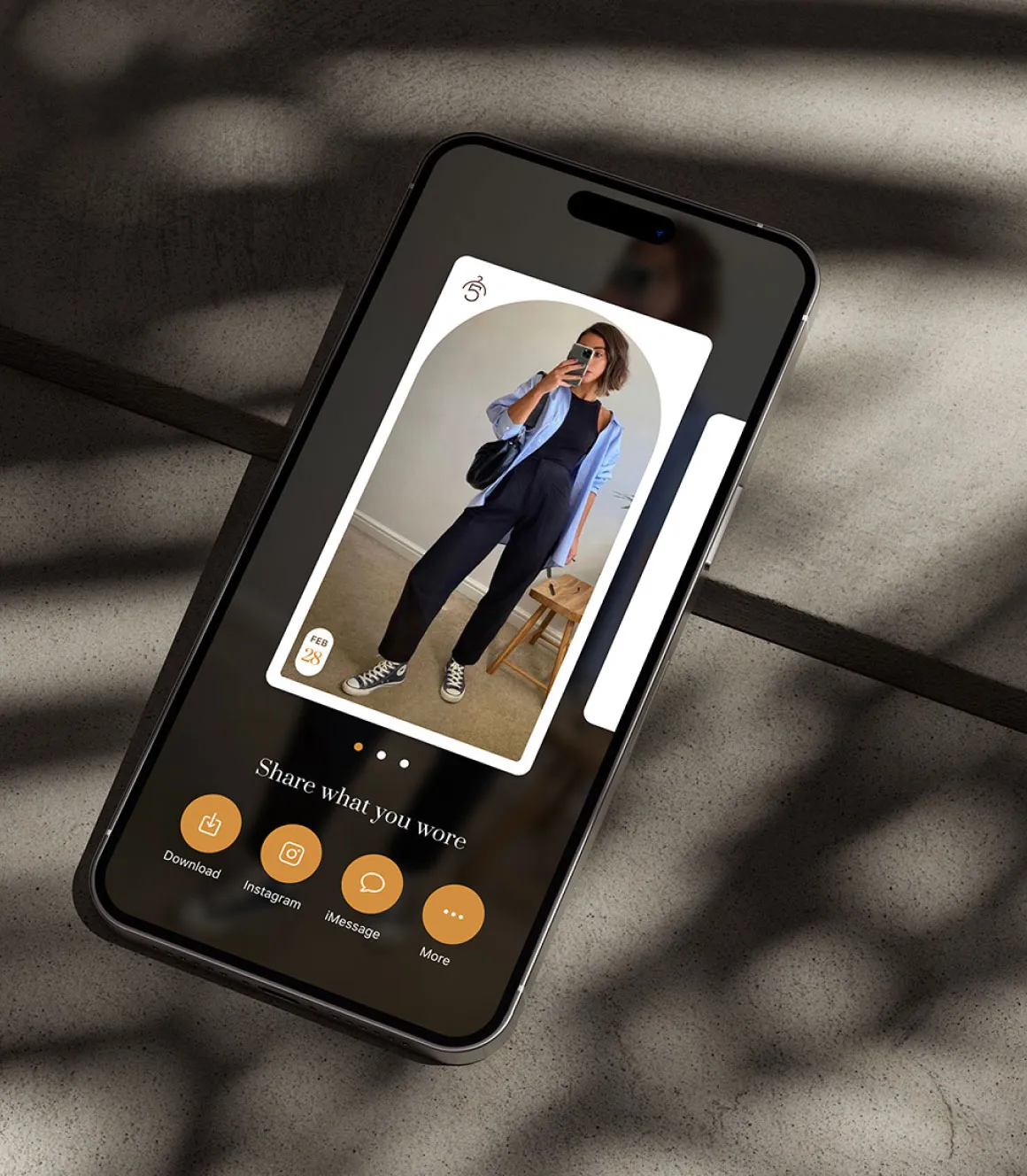 the5 AI outfit diary app, sharing a daily outfit photo, with look and fashion generation.